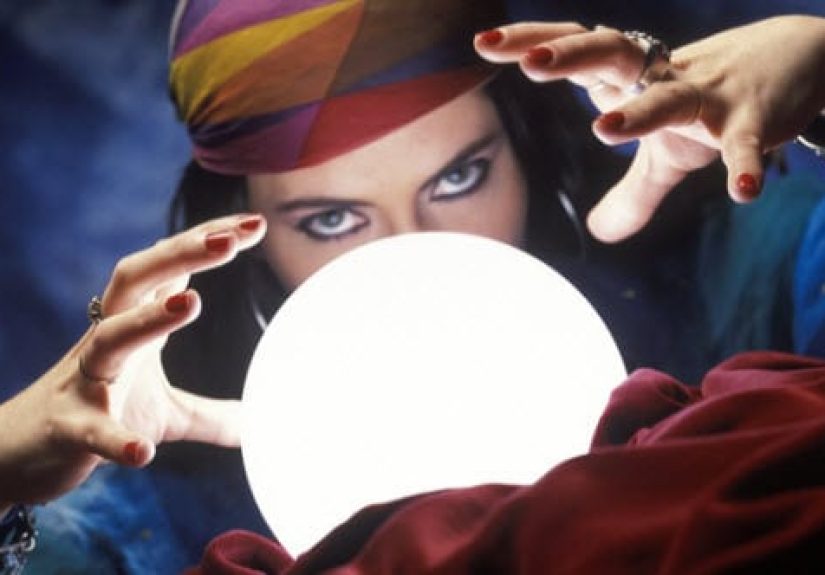 10 Strange and Scary Predictions for 2022