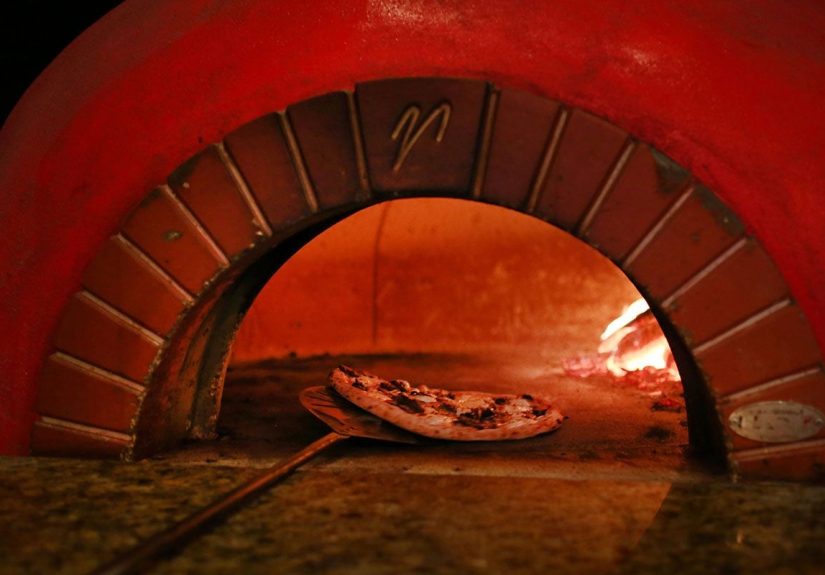Best Outdoor Pizza Oven Tips and Techniques