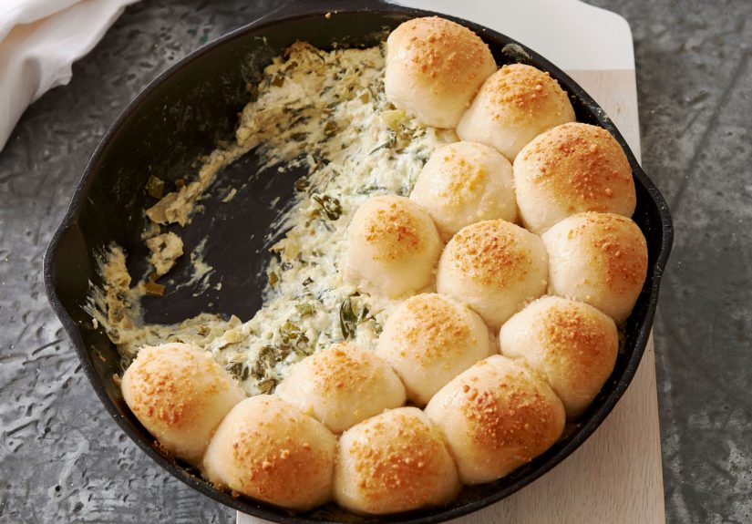 Cheesy Skillet Artichoke Dip Recipe