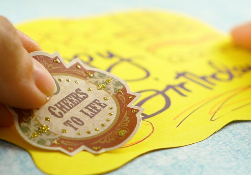 How to Make a Simple Handmade Birthday Card: 15 Steps