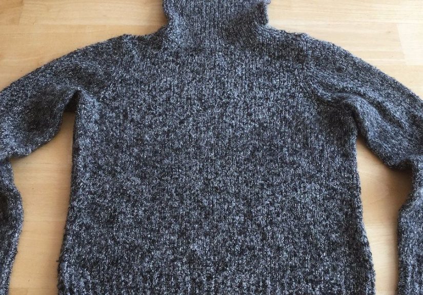 How To Turn One Old Sweater Into 5 Cozy Winter Ideas For Your Home DIY