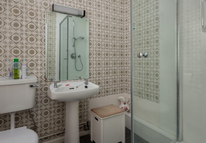 Our Best Glass Cleaning Hacks for a Streak-Free Shine