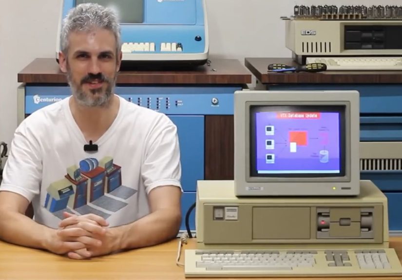 RGB Graphics On A DEC Rainbow With Reverse-Engineered Monitor