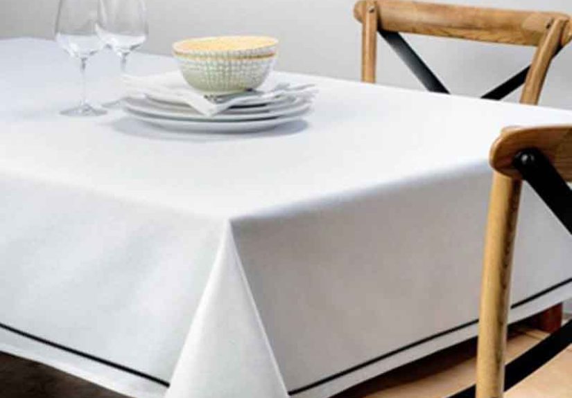 Single Embroidery Border Sateen Cotton Solid Table Cloth