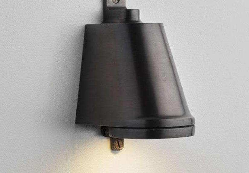 Spreaderlight Sconces