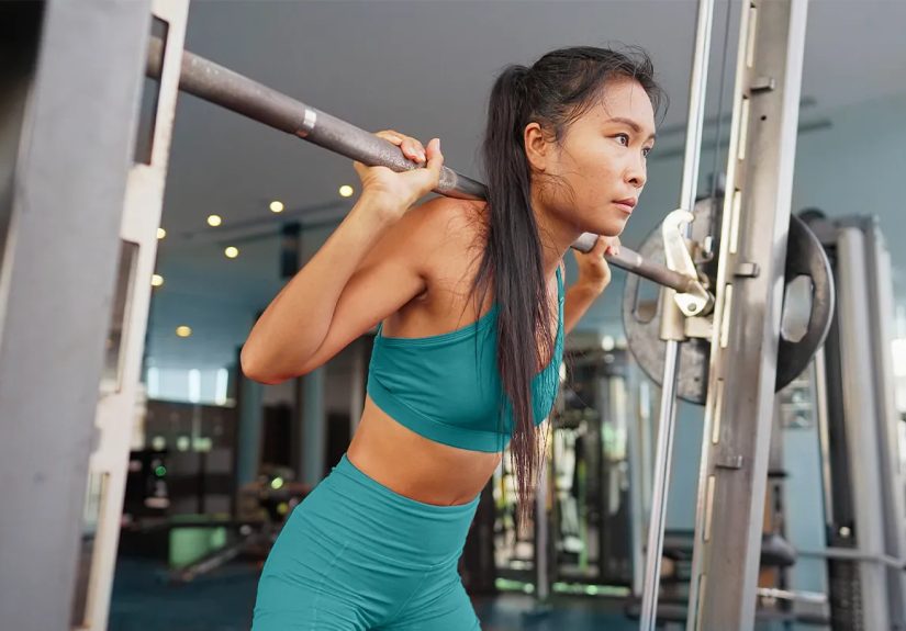 5 Common Types of Squat Machines: Benefits, How to Use Them, and More