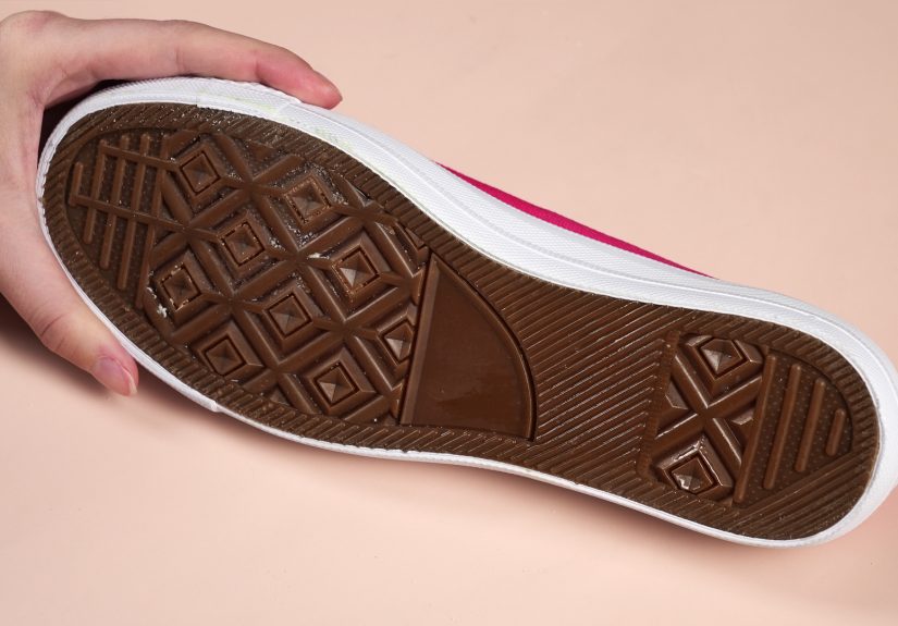 7 Ways to Remove Gum from a Shoe