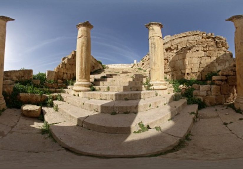 Building an Immersive and Engaging Virtual Tour Experience