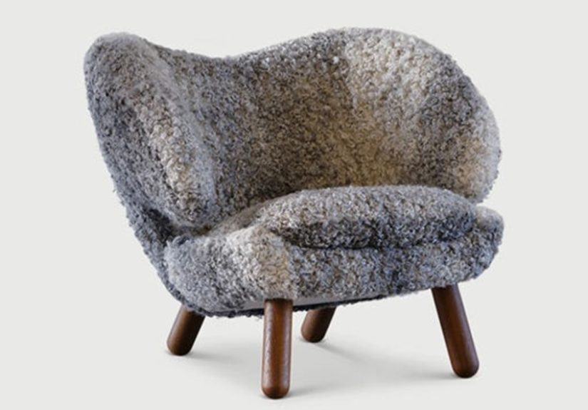 Finn Juhl Pelican Chair Gotland Sheepskin