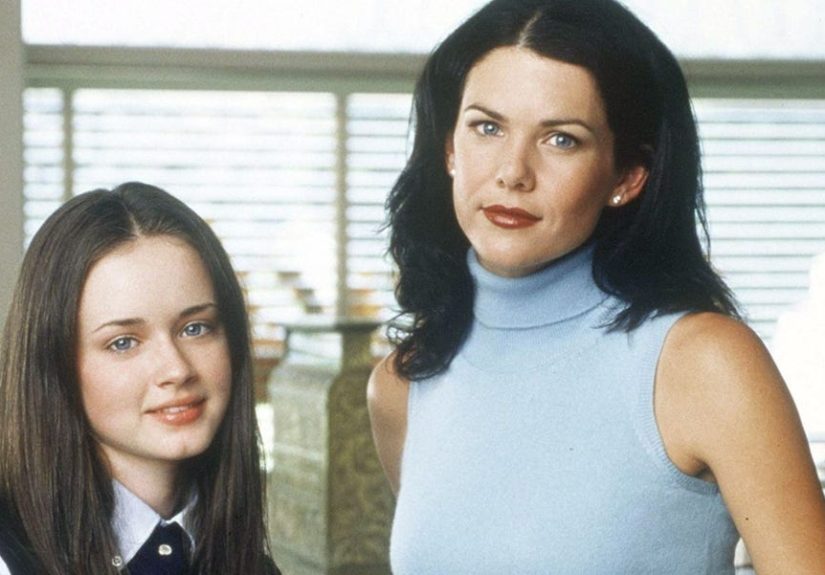 'Gilmore Girls' Fans Beg for Answers Amid Surprise Movie News