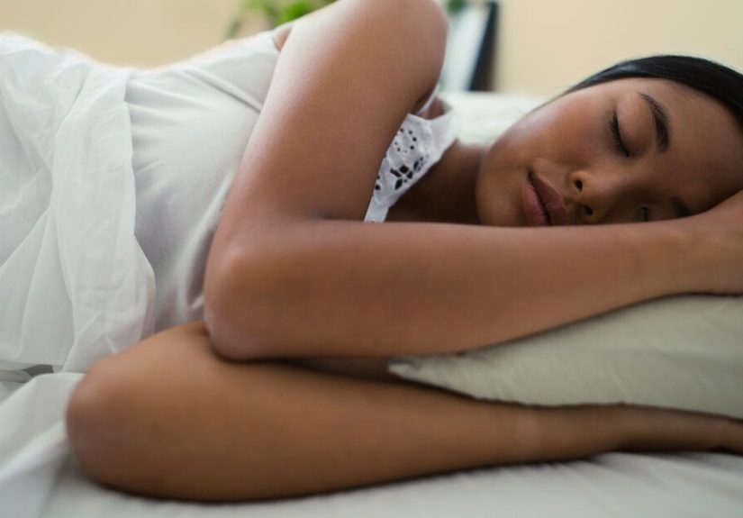 How to Sleep After Wisdom Teeth Removal: Do’s and Don’ts