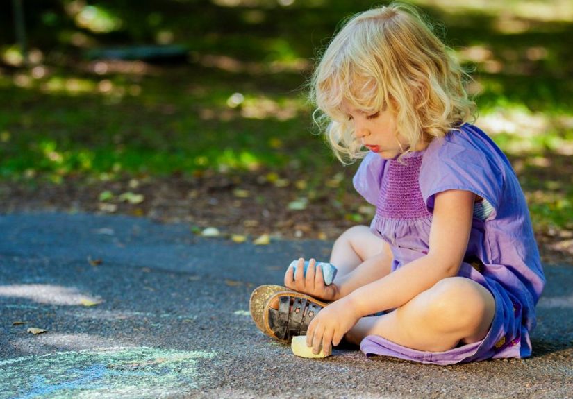 Signs of Autism in a 3-year-old: Symptoms and Diagnosis