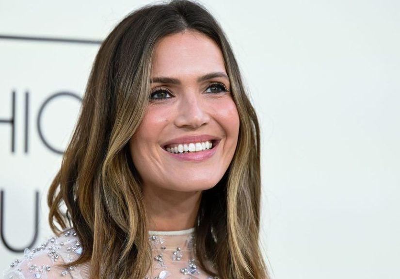 'This Is Us' Star Mandy Moore Is "Elated" Over TV Reunion News