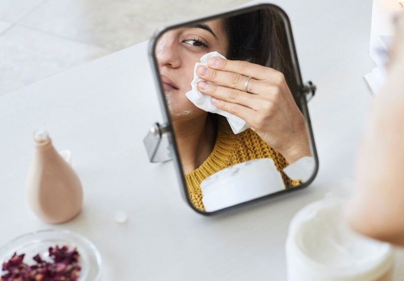 8 DIY Creams and Oils for Eye Puffiness and Wrinkles