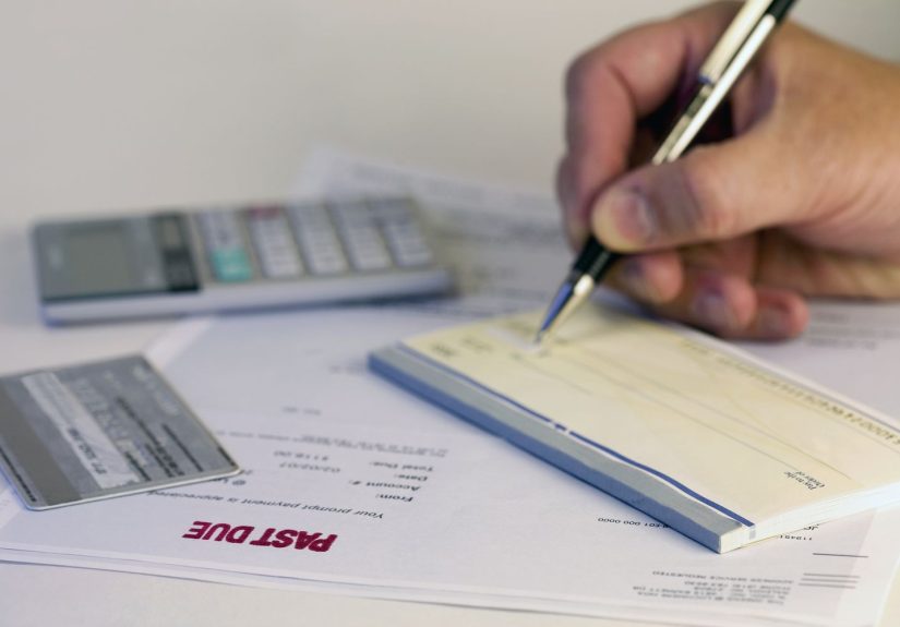 How Bounced Checks Affect Your Credit Score