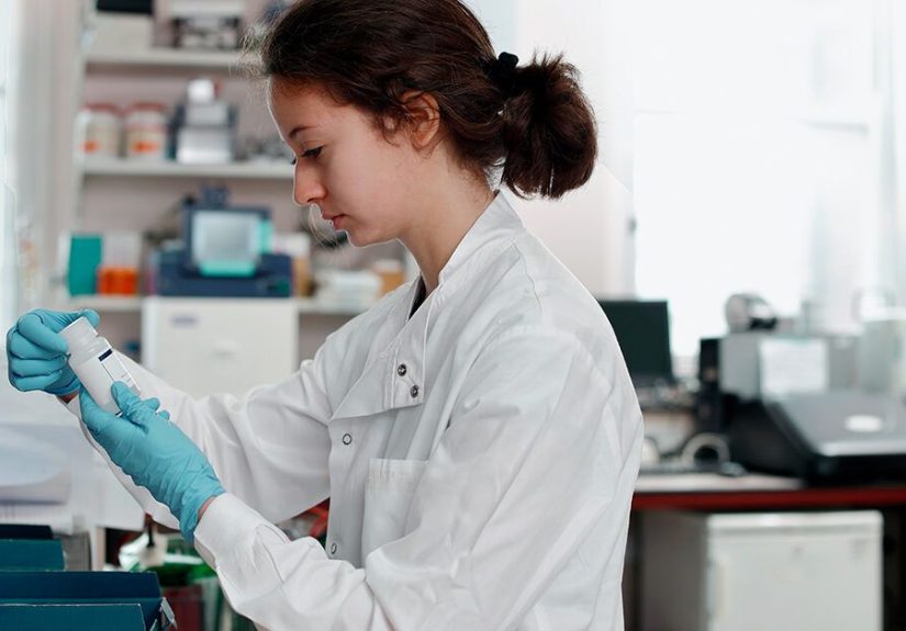 How Strong Is Stomach Acid? Plus What to Do When Acid Levels Fluctuate