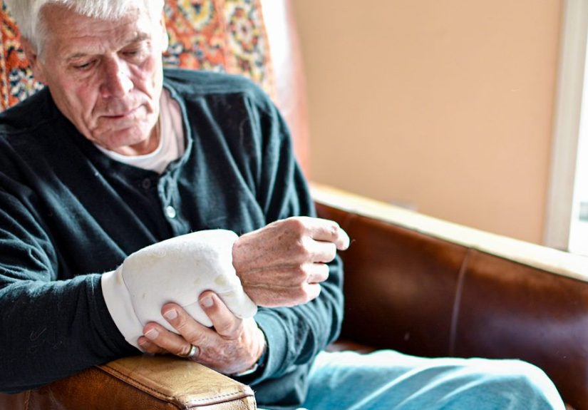 Tenosynovial Giant Cell Tumor (TGCT): Types, Symptoms, and More