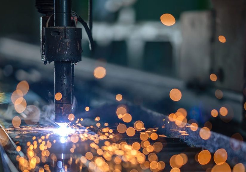 The Ultrahot Torch That Slices Through Steel - Metal Vapor Torch