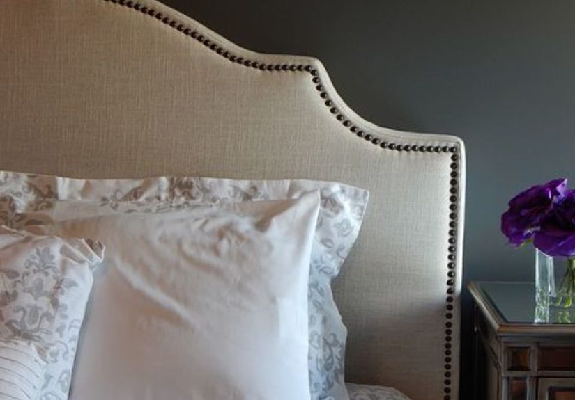 20 DIY Wooden Headboards That Will Have You Sprinting To The Lumber Yard