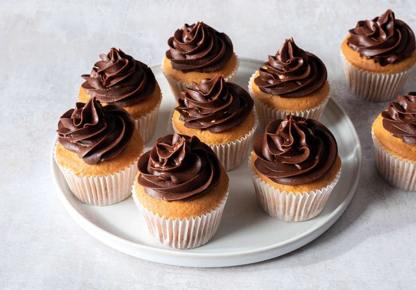 Peanut Butter Cupcakes With Cake Mix Recipe