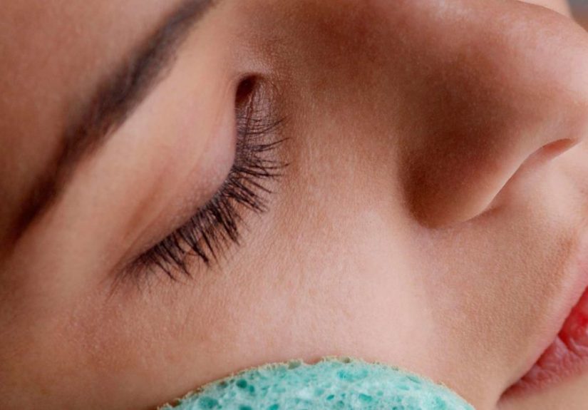 Removing Dead Skin from the Face: 6 Ways and What to Avoid