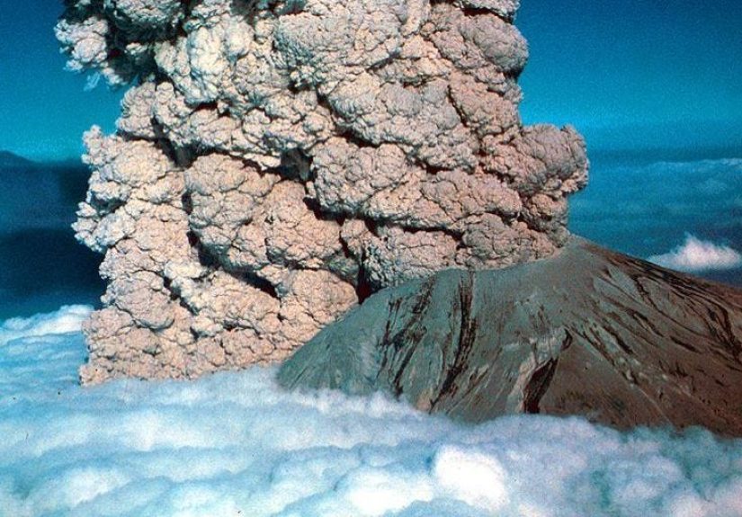 Scientists Can't Figure Out Where Mount St. Helens Heat Comes From