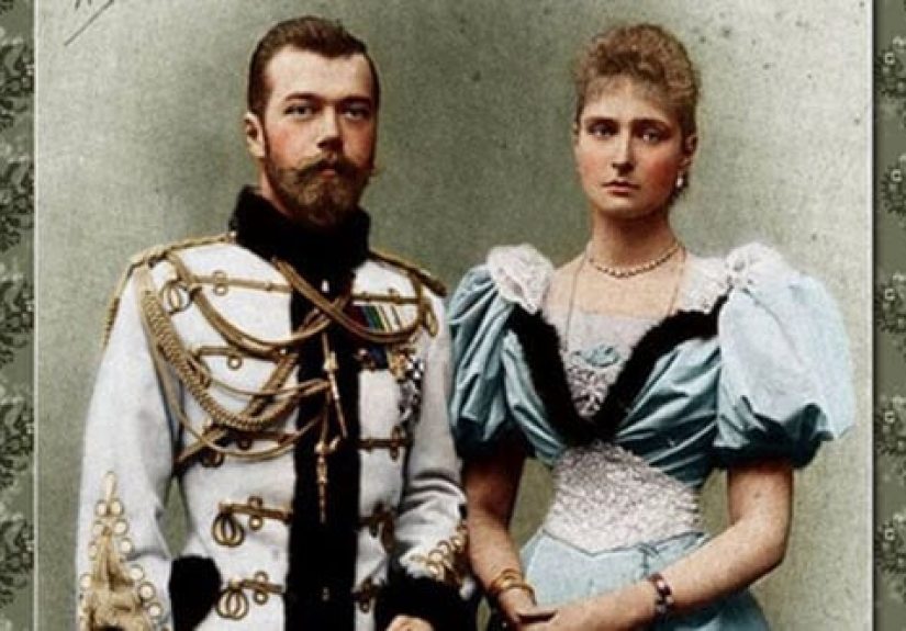 Top 10 Couples Who Met Their Fates Together