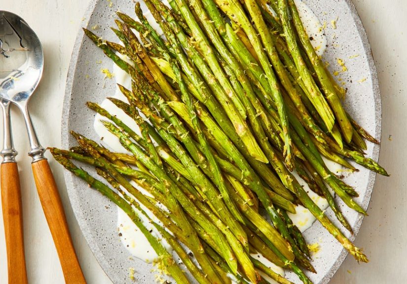 Best Roasted Asparagus With Creamy Feta Recipe - How To Make Roasted Asparagus With Creamy Feta
