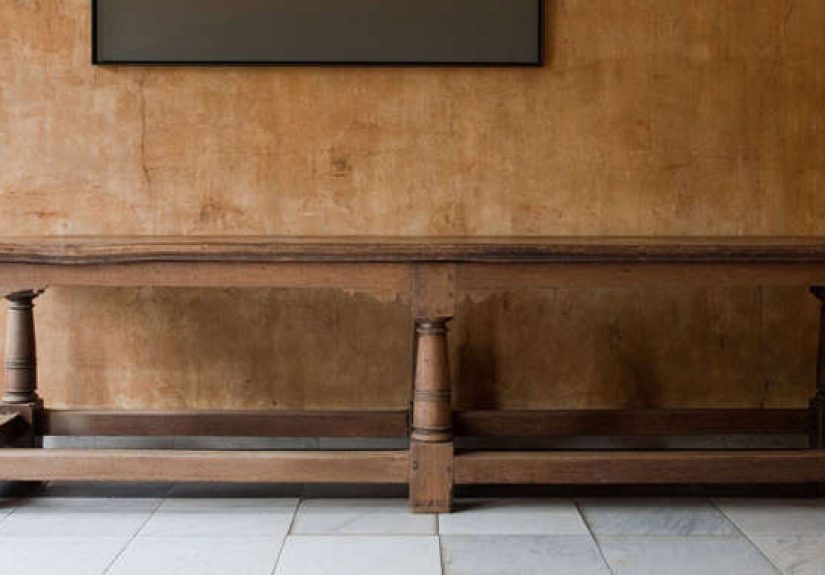 10 Easy Pieces: Traditional Refectory Tables