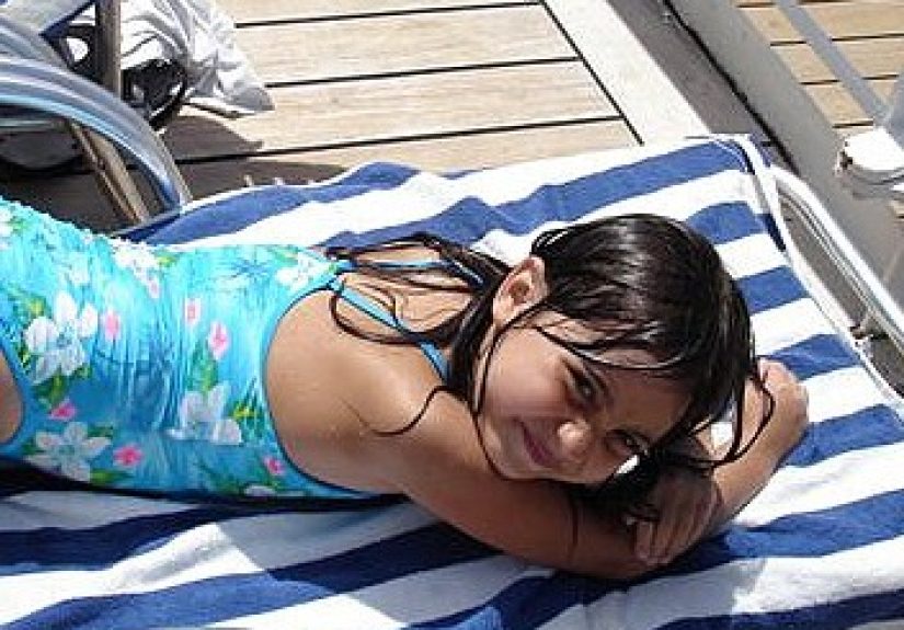 #231 Drying off in the Sun After Swimming - 1000 Awesome Things