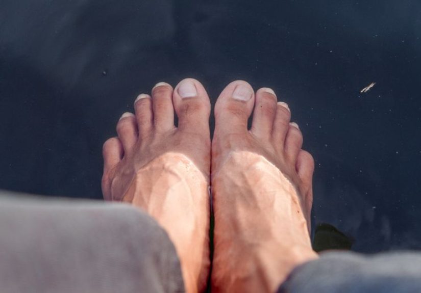Toenail Discoloration: Causes and Treatment